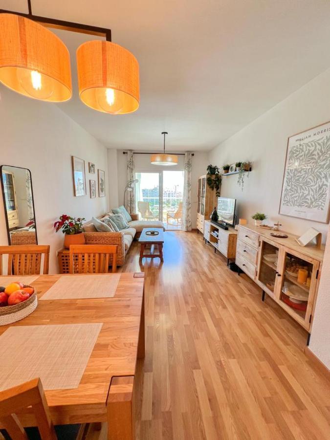 Appartement Bright With Terrace, Pool And
